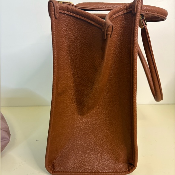 Steve Madden Rich Brown Purse with Gold Accents - Picture 6 of 8